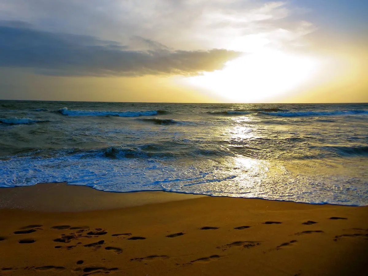 Rainbow Beach Hotel Negombo 0*,  Sri Lanka